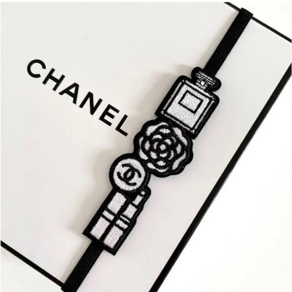 CHANEL Handbag New Travel Line Beige with free CHANEL gift!! - Picture 8 of 8